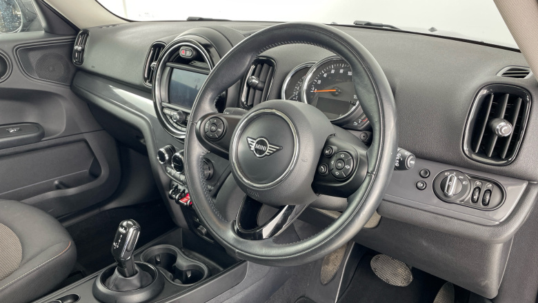 MINI Countryman 1.5 Cooper Classic 5dr Auto Petrol Hatchback